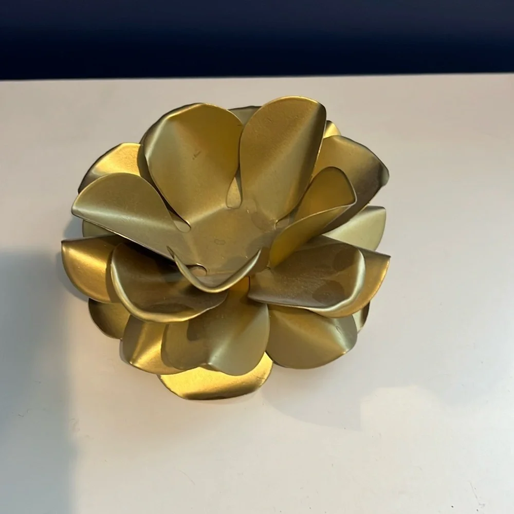 Gold Metal Flower Candle Holder